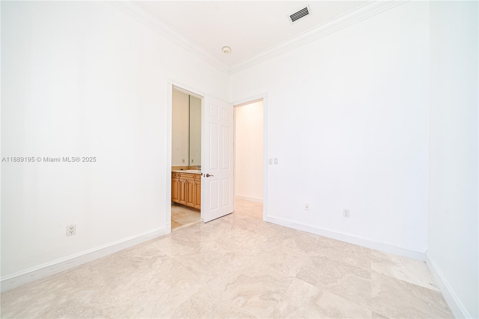 GOLDEN GATE ESTATES - Residential Lease