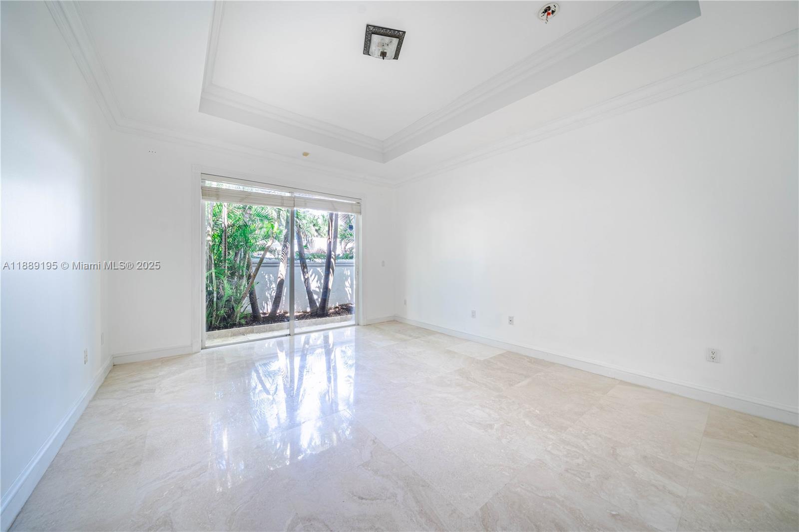 GOLDEN GATE ESTATES - Residential Lease