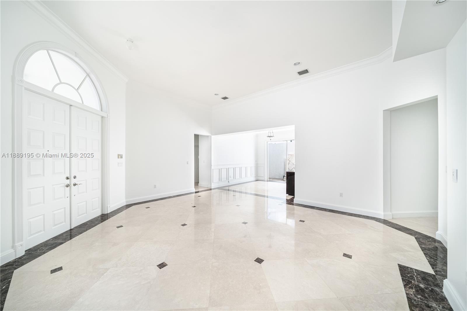 GOLDEN GATE ESTATES - Residential Lease