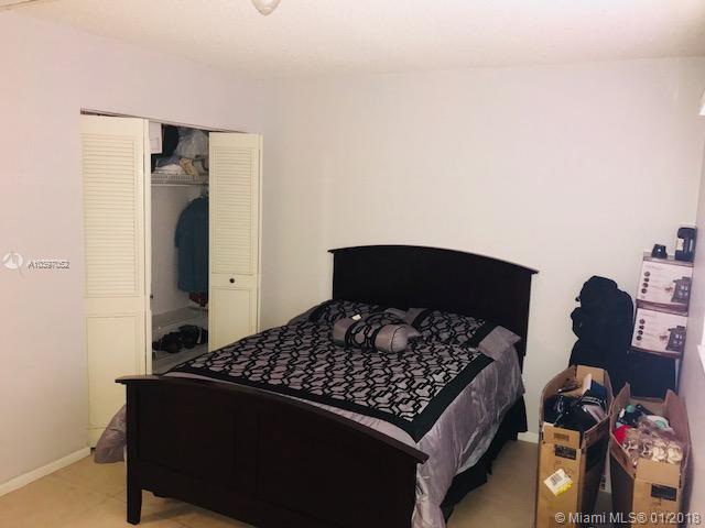 HORIZONS WEST CONDO #3 - Residential