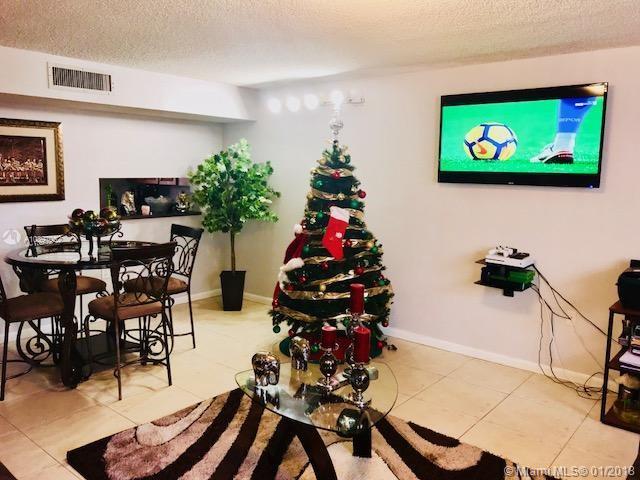 HORIZONS WEST CONDO #3 - Residential