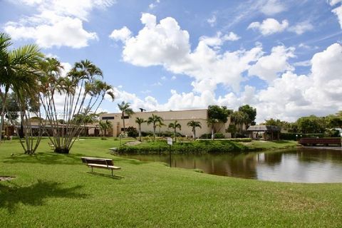 A home in Plantation