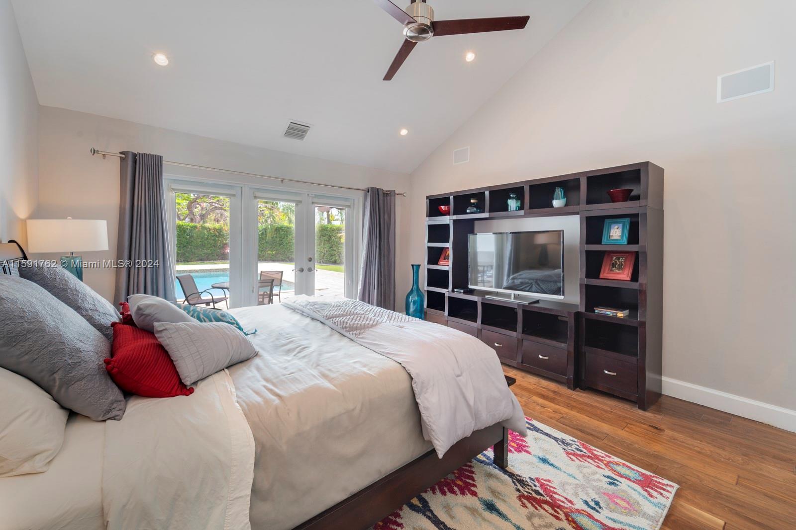 OLD CUTLER WOODS - Residential