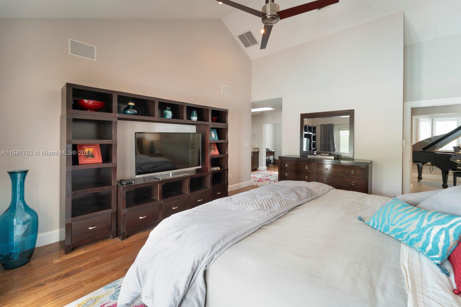 OLD CUTLER WOODS - Residential