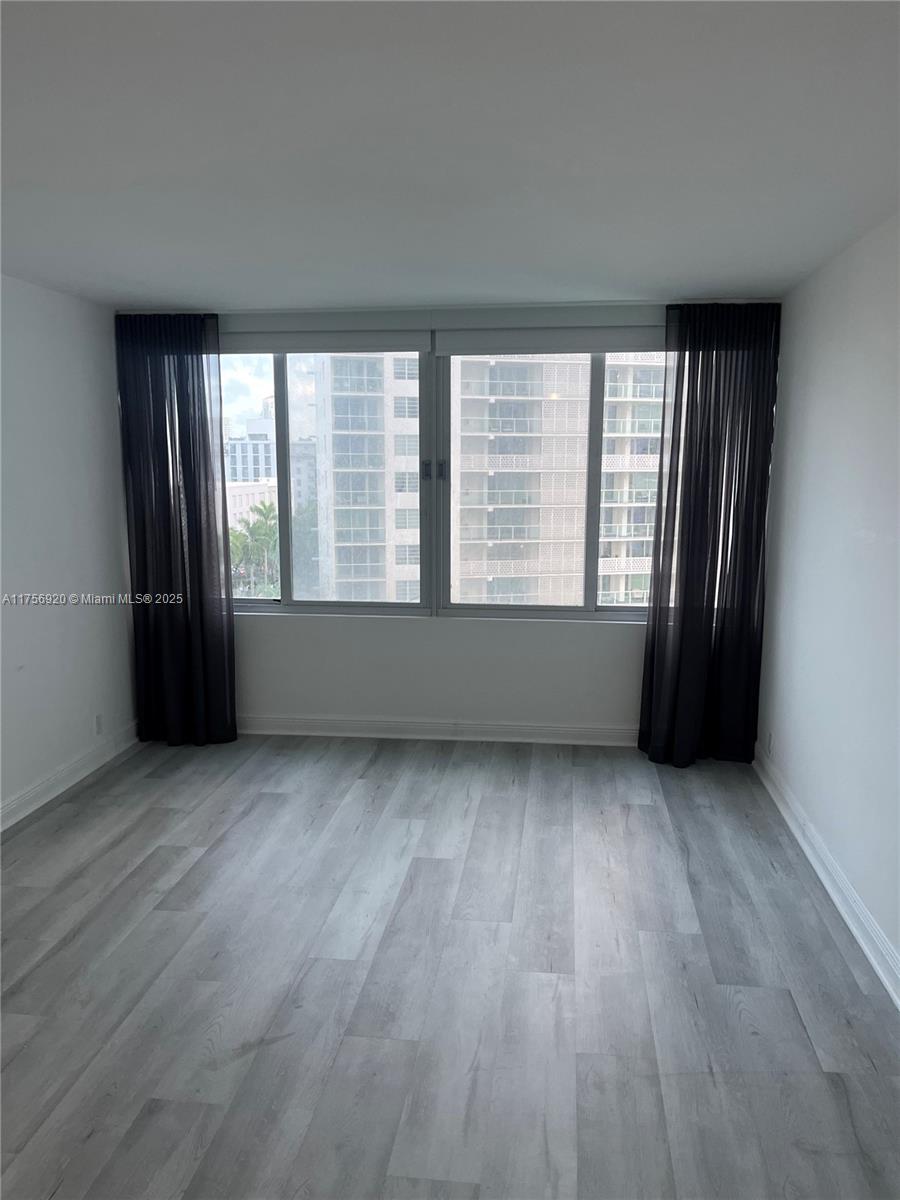 MIRADOR 1000 CONDO - Residential