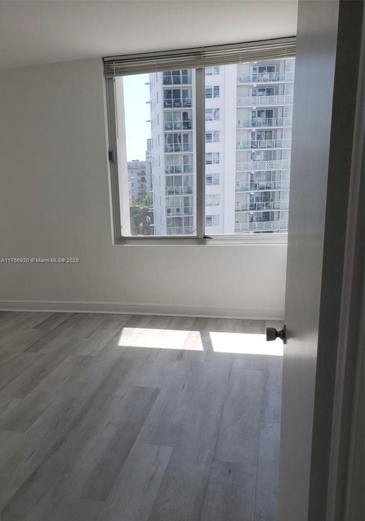 MIRADOR 1000 CONDO - Residential