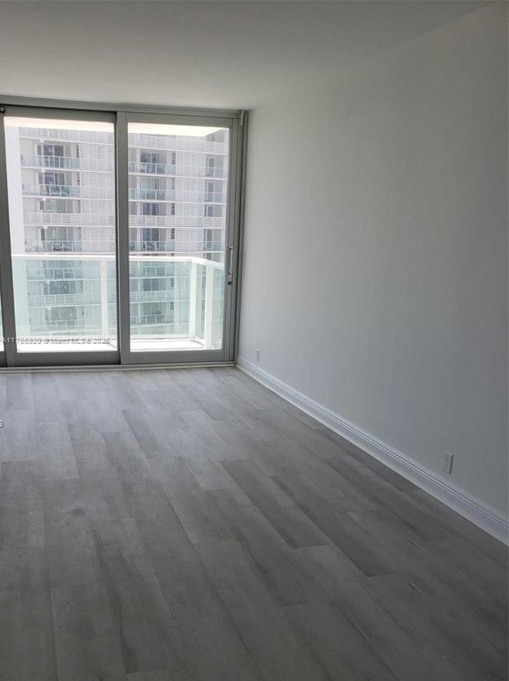 MIRADOR 1000 CONDO - Residential