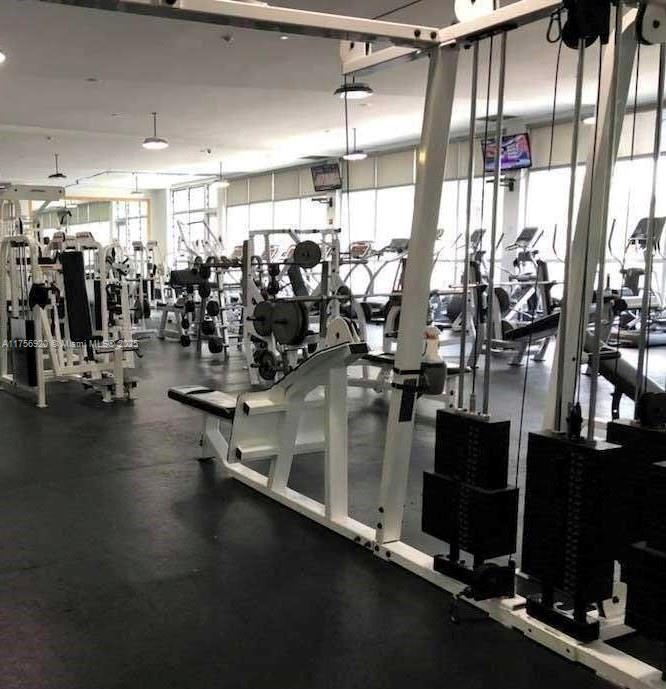 MIRADOR 1000 CONDO - Residential