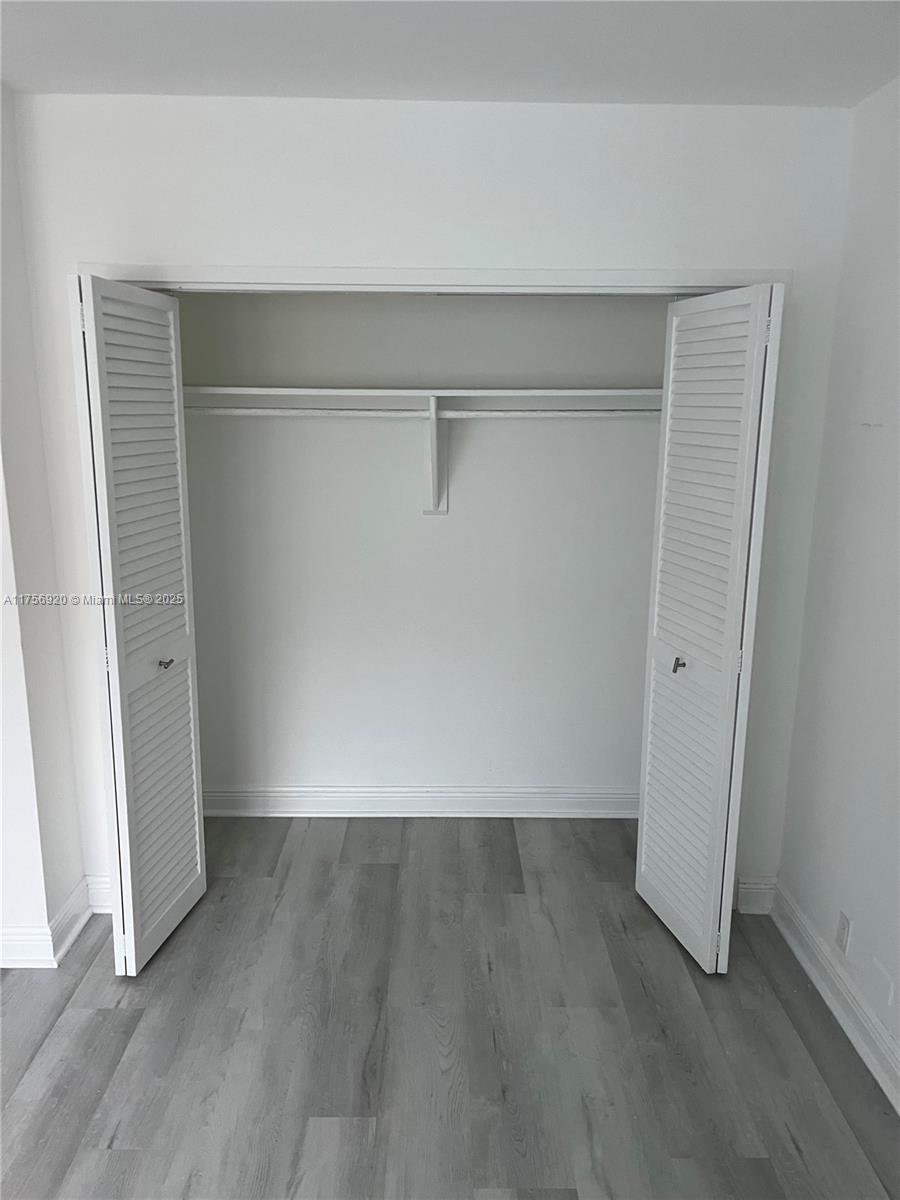 MIRADOR 1000 CONDO - Residential