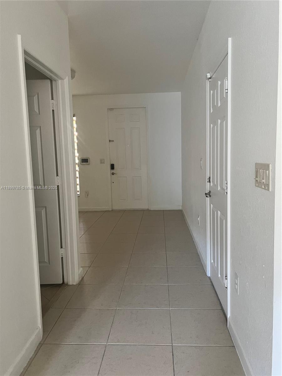 SUNSET RESIDENTIAL - Residential Lease