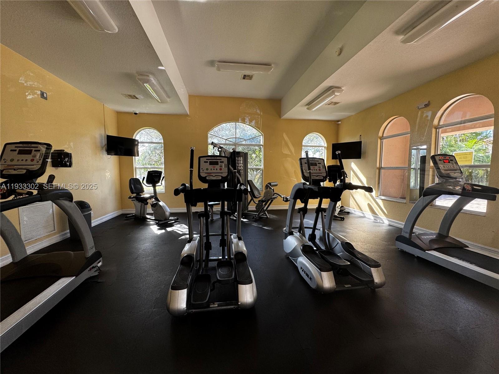 KNOLLWOOD PUD - Residential