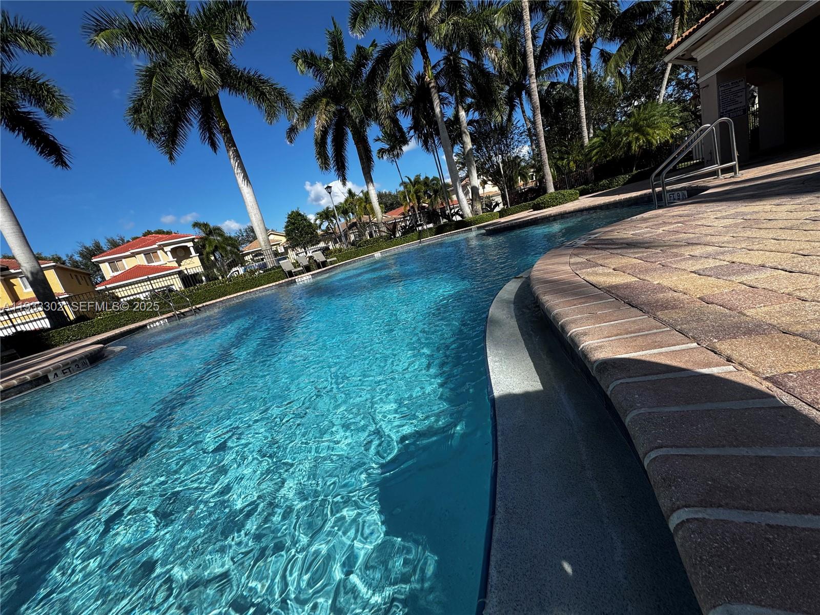 KNOLLWOOD PUD - Residential