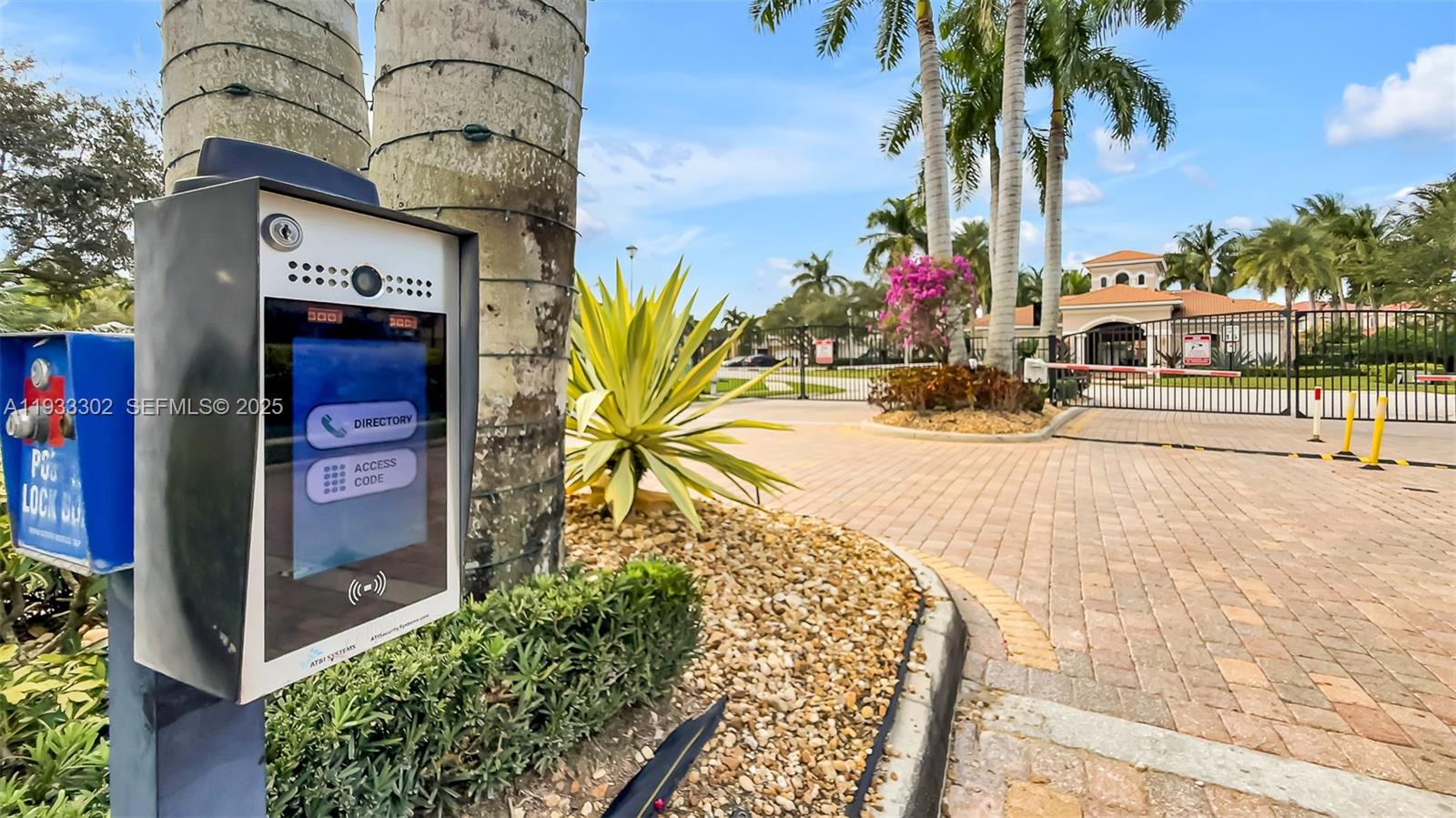 KNOLLWOOD PUD - Residential