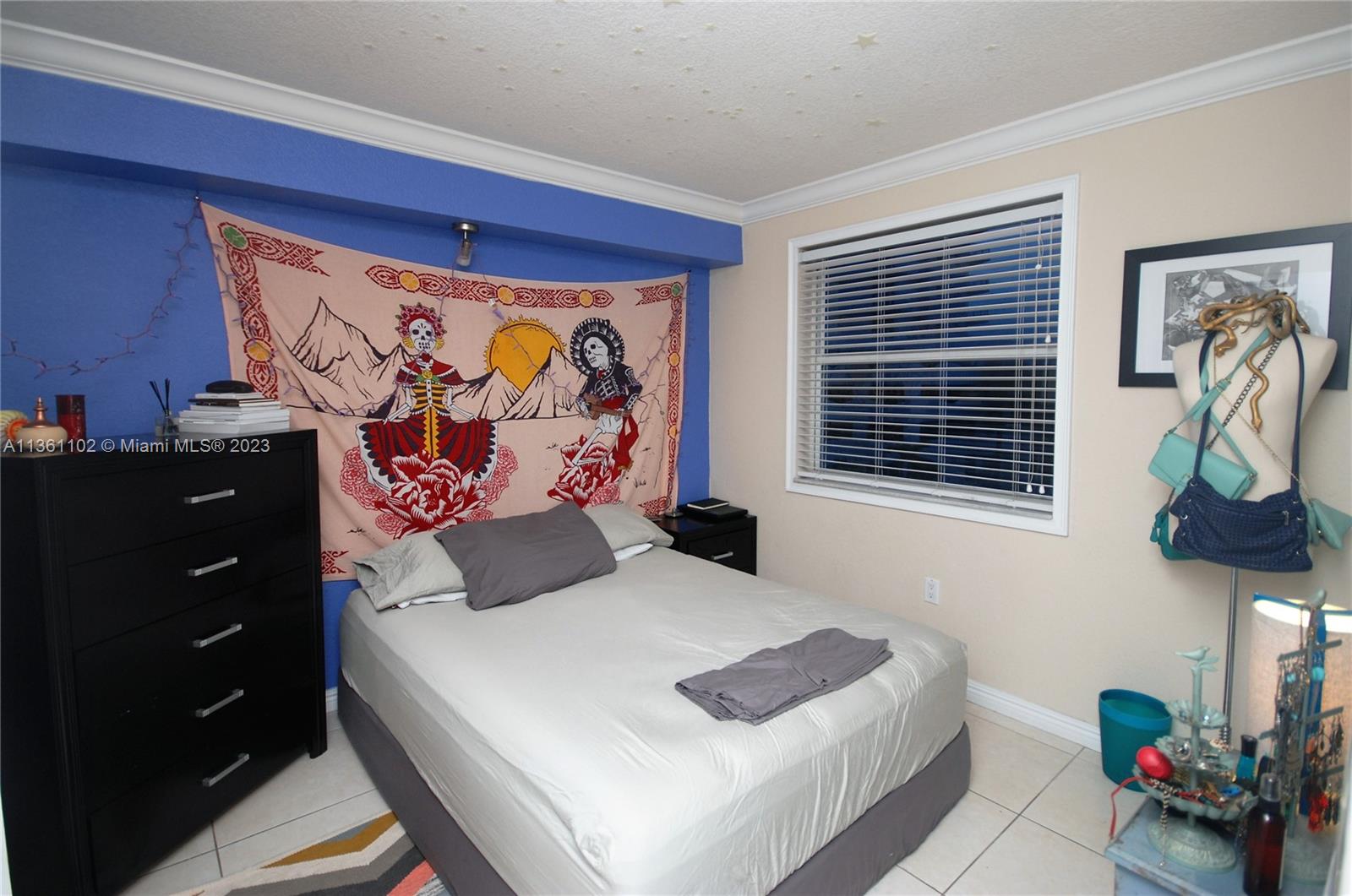 Photo 12 of 18 of 2575 SW 27th Ave 409 condo
