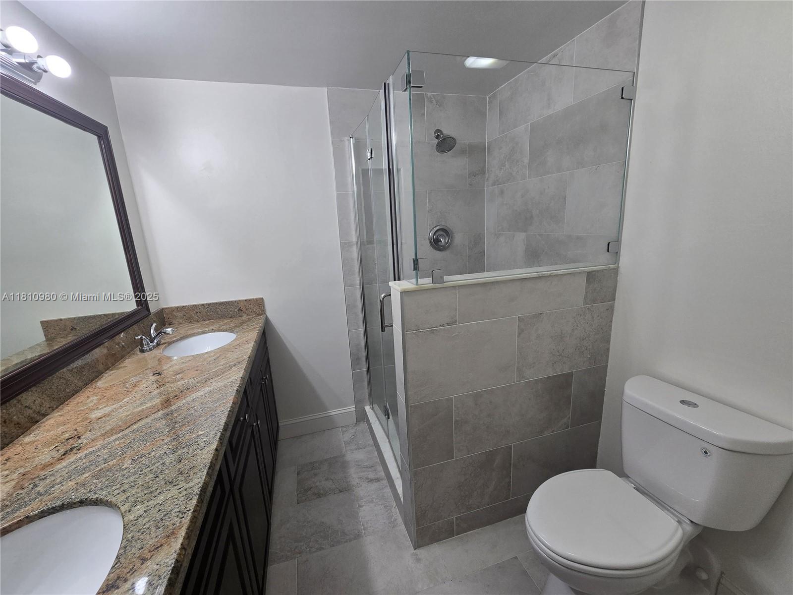 WATERSIDE LUXURY TOWNHOME - Residential Lease