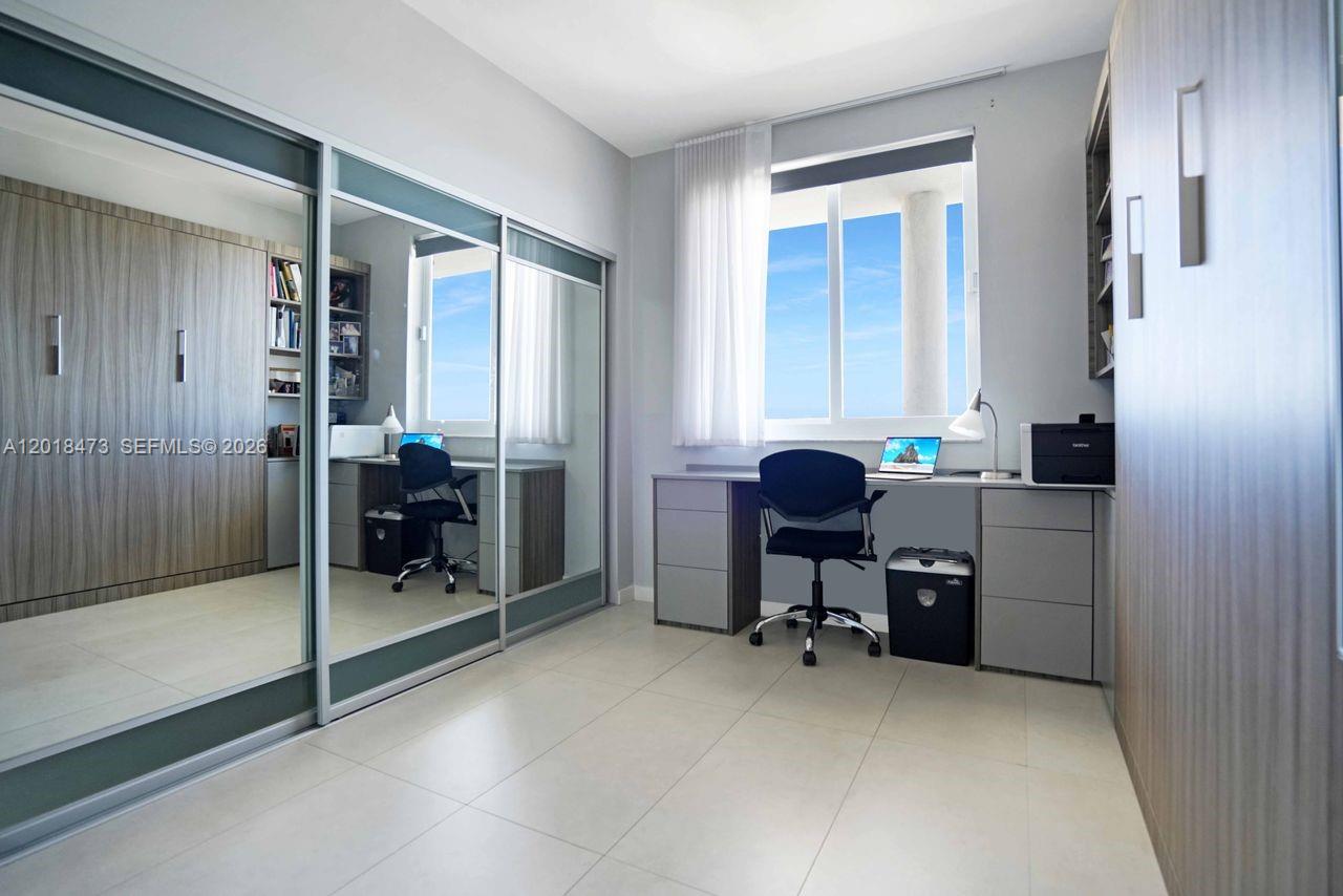 BAYVIEW PLAZA CONDO - Residential