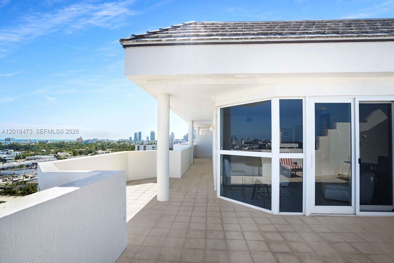 BAYVIEW PLAZA CONDO - Residential