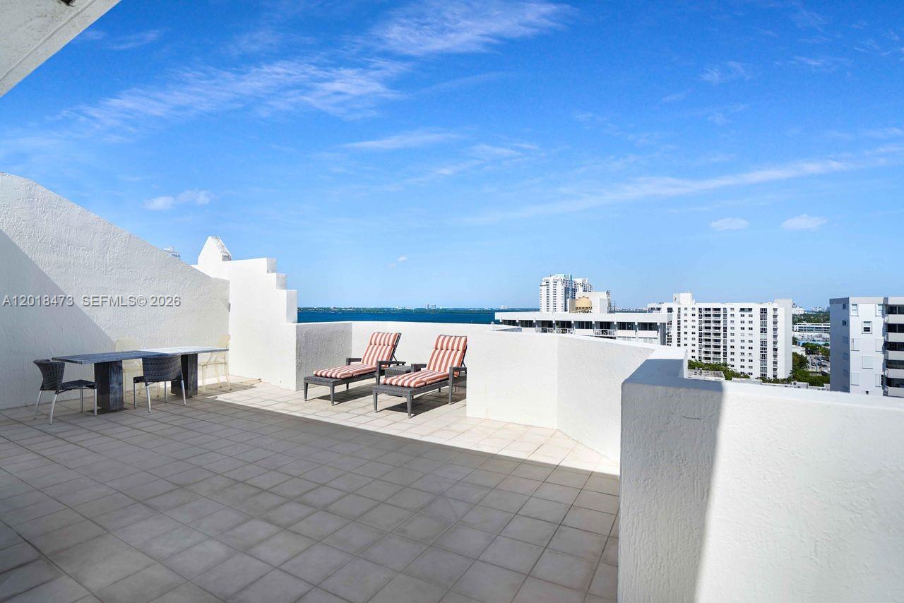 1621 Bay Rd PH1