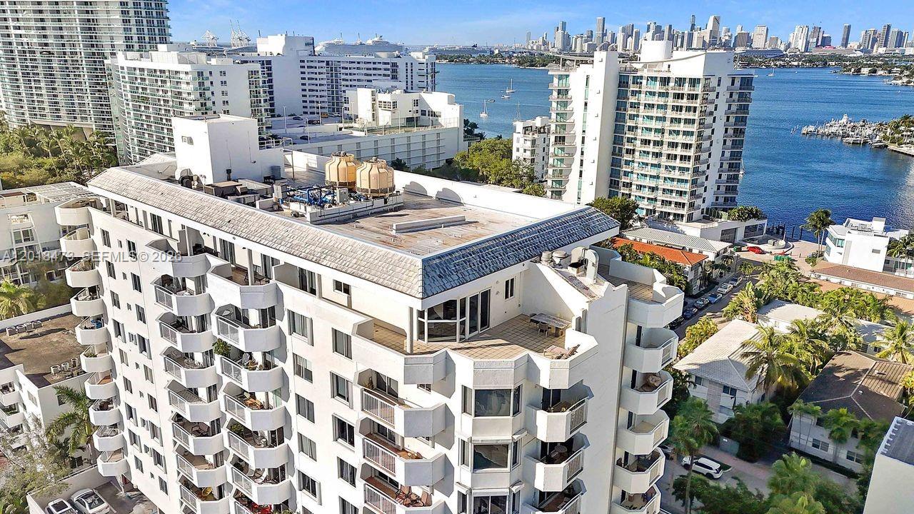 BAYVIEW PLAZA CONDO - Residential