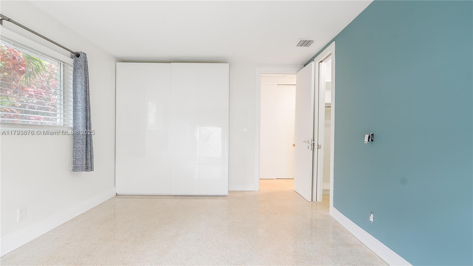 SILVER SHORES SEC OF LAUD - Residential Lease