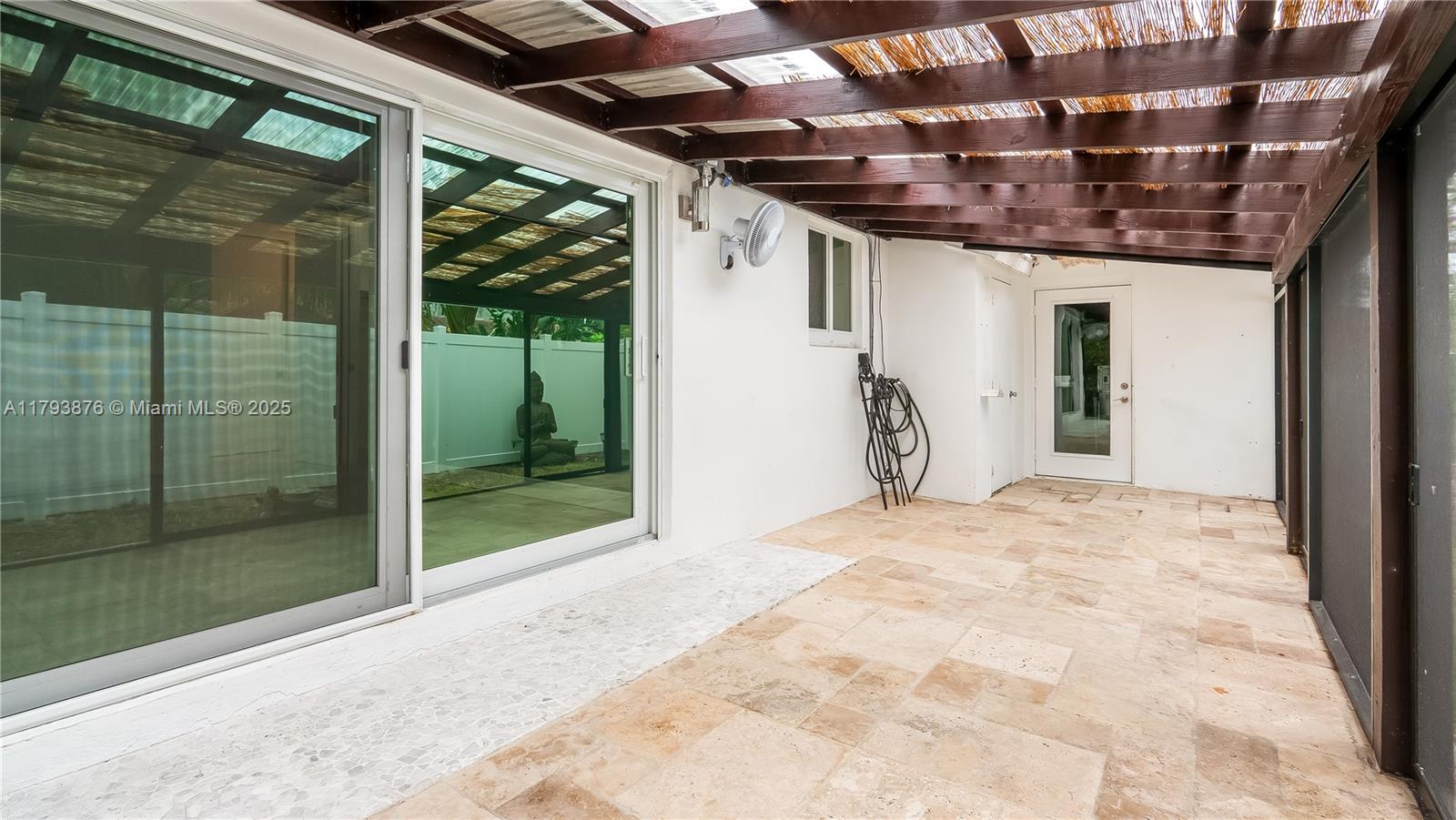 SILVER SHORES SEC OF LAUD - Residential Lease