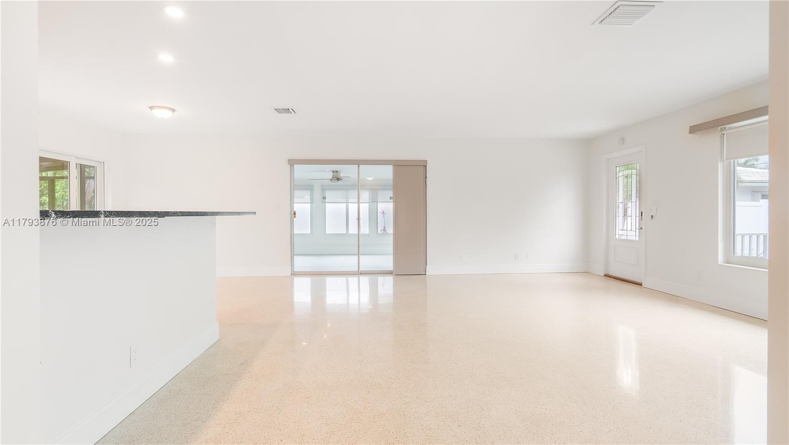 SILVER SHORES SEC OF LAUD - Residential Lease