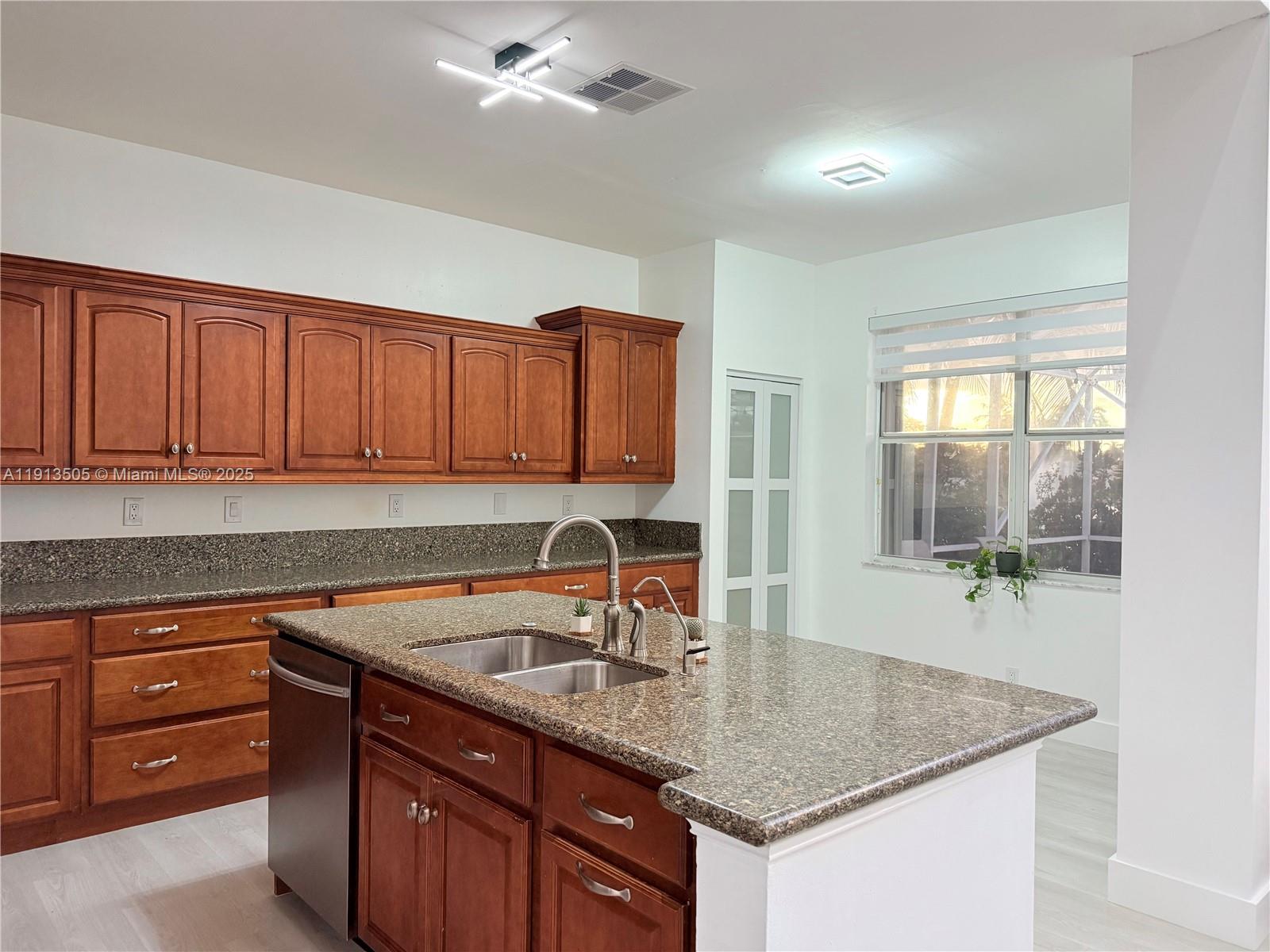 CHAPEL LAKE ESTATES - Residential