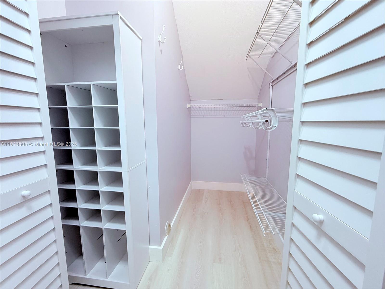 CHAPEL LAKE ESTATES - Residential