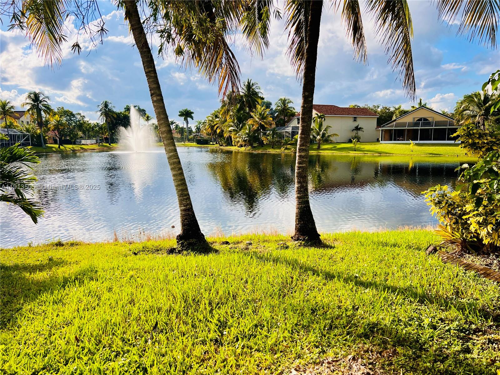 CHAPEL LAKE ESTATES - Residential