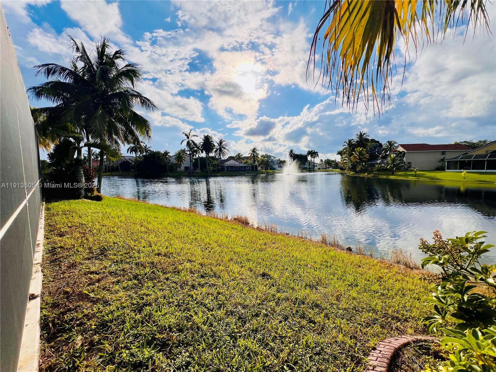 CHAPEL LAKE ESTATES - Residential