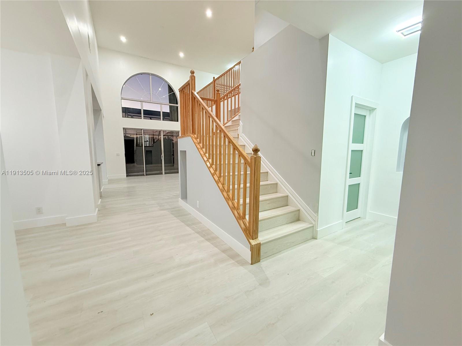 CHAPEL LAKE ESTATES - Residential