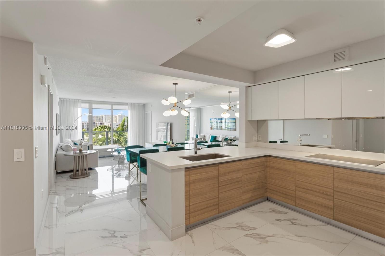 330 Sunny Isles Blvd 5-705