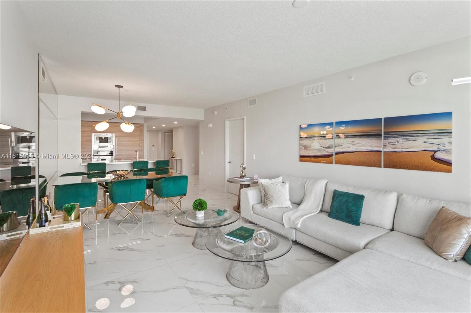 PARQUE TOWERS CONDO - Residential