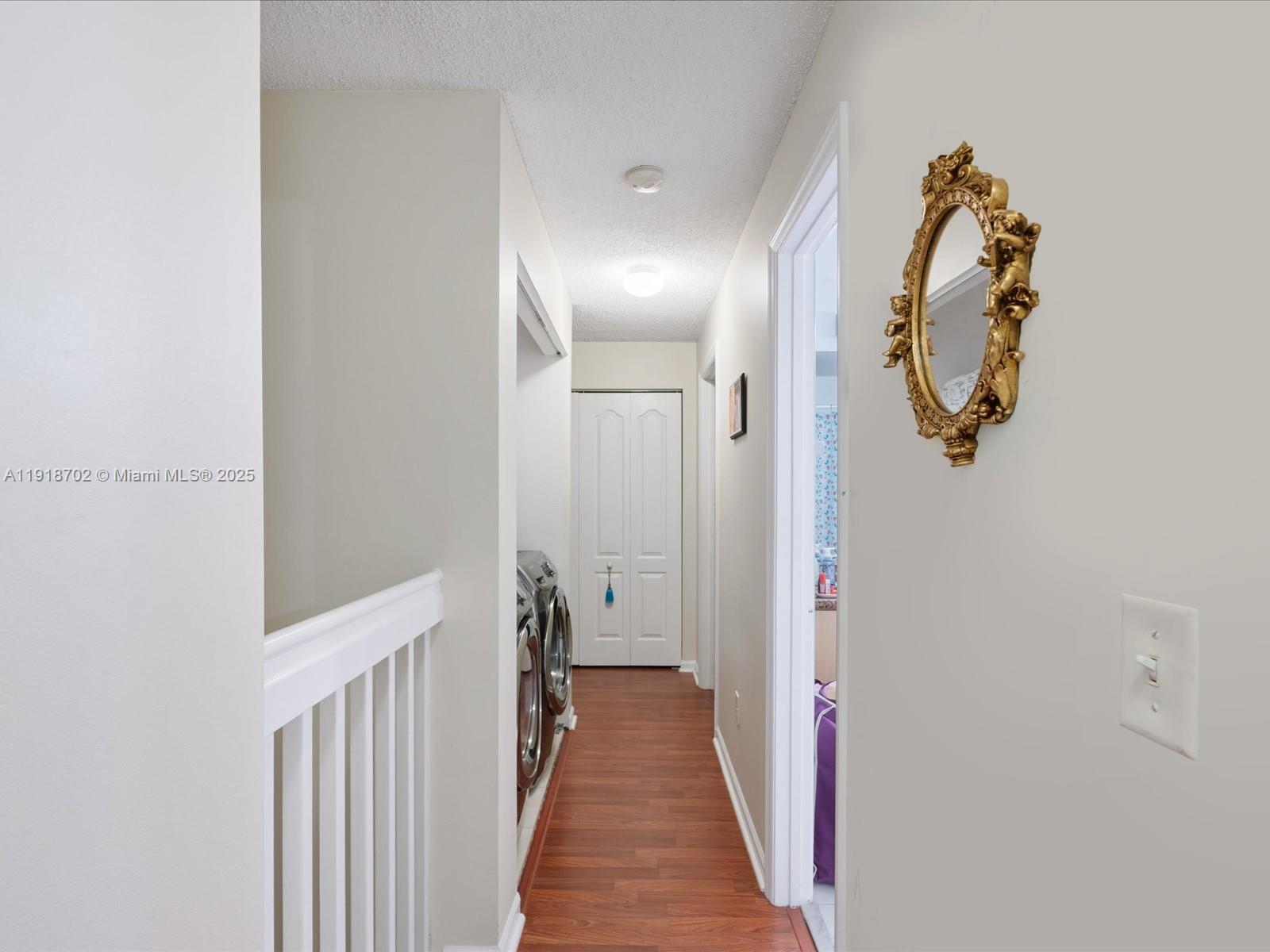 SAWGRASS EXCHANGE PLAT - Residential