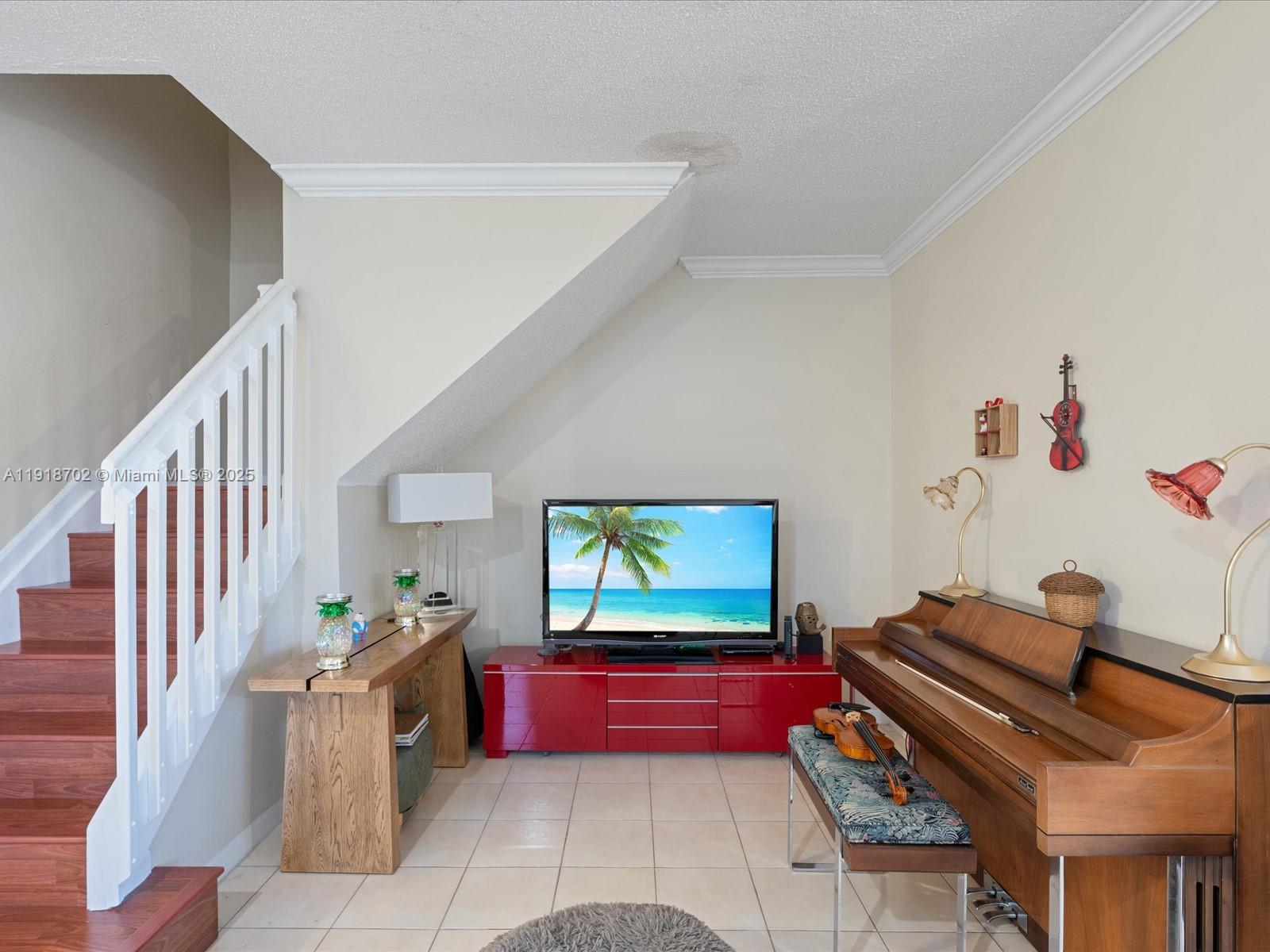 SAWGRASS EXCHANGE PLAT - Residential