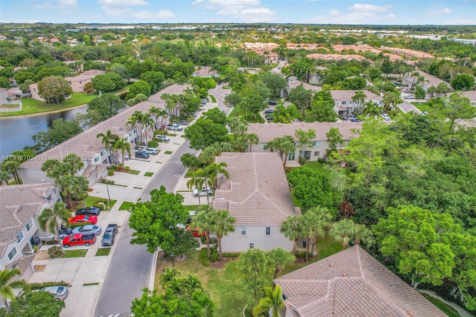 SAWGRASS EXCHANGE PLAT - Residential