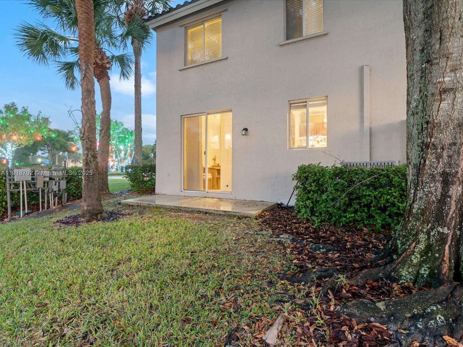 SAWGRASS EXCHANGE PLAT - Residential