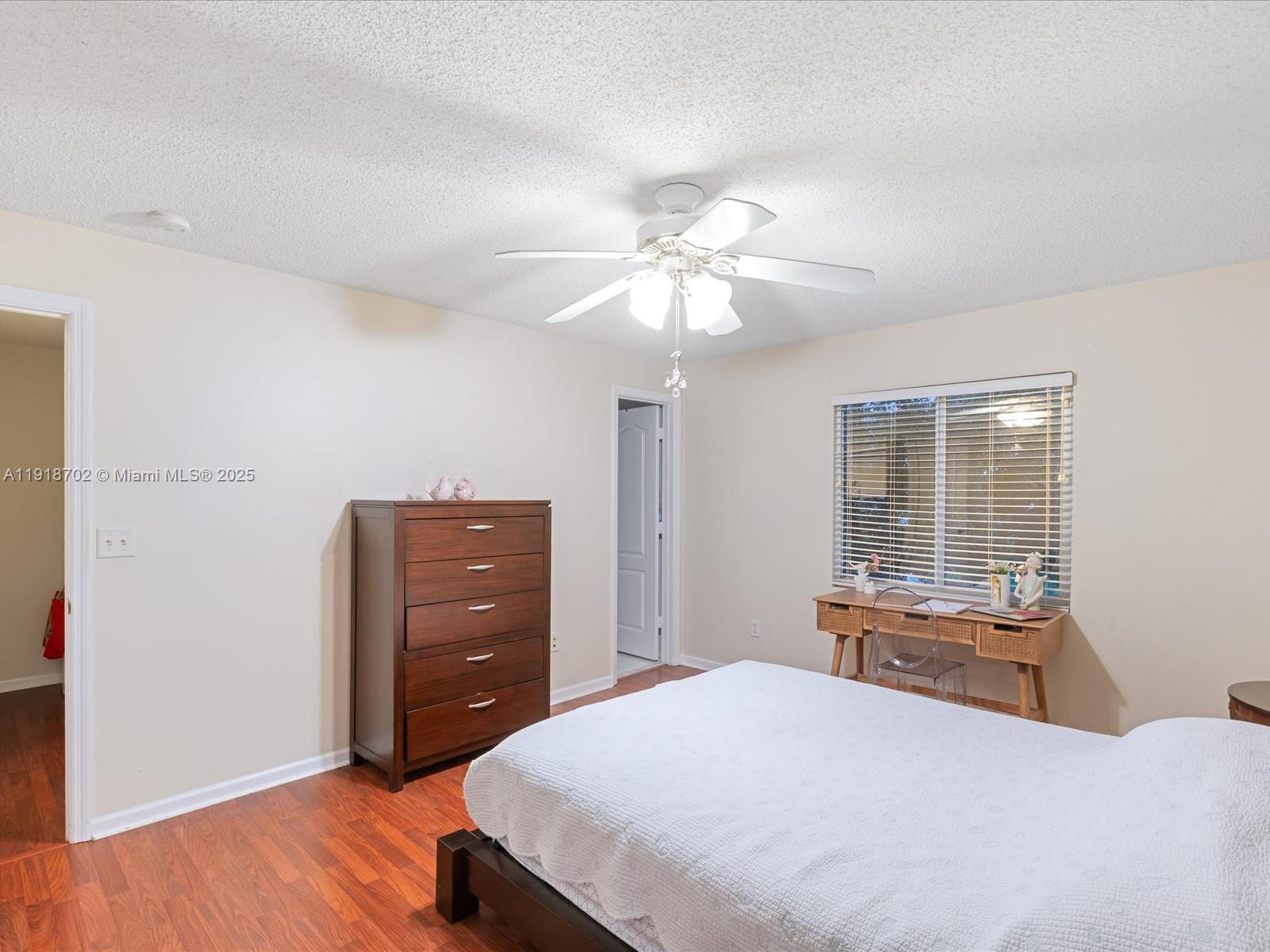 SAWGRASS EXCHANGE PLAT - Residential