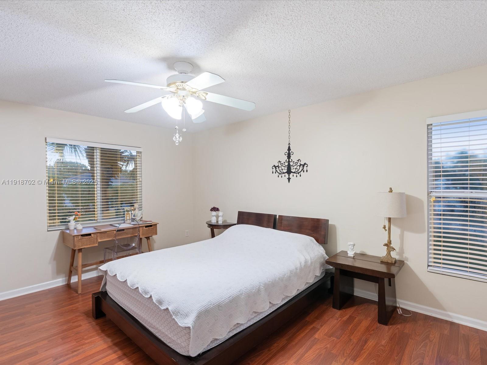 SAWGRASS EXCHANGE PLAT - Residential