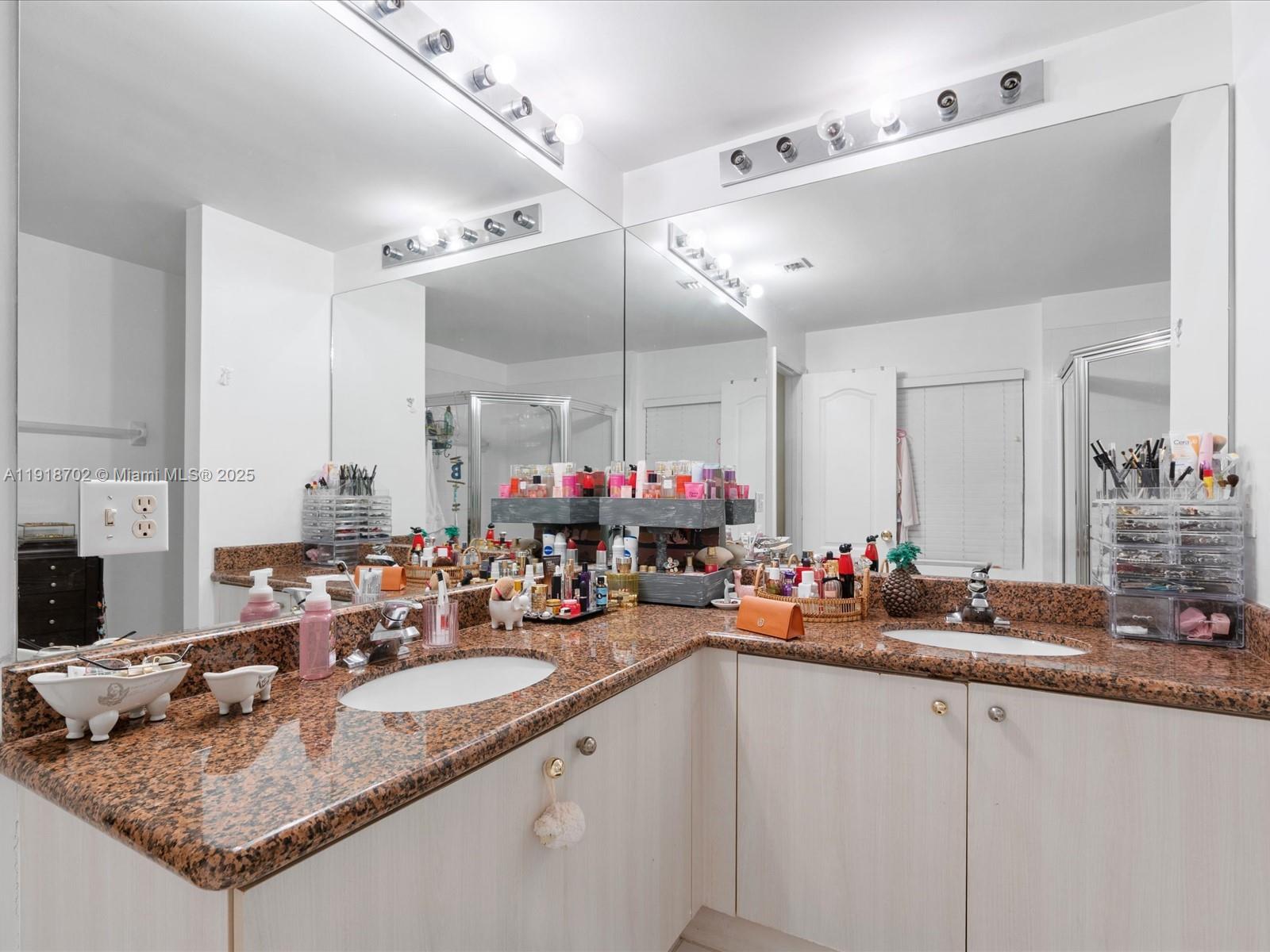 SAWGRASS EXCHANGE PLAT - Residential