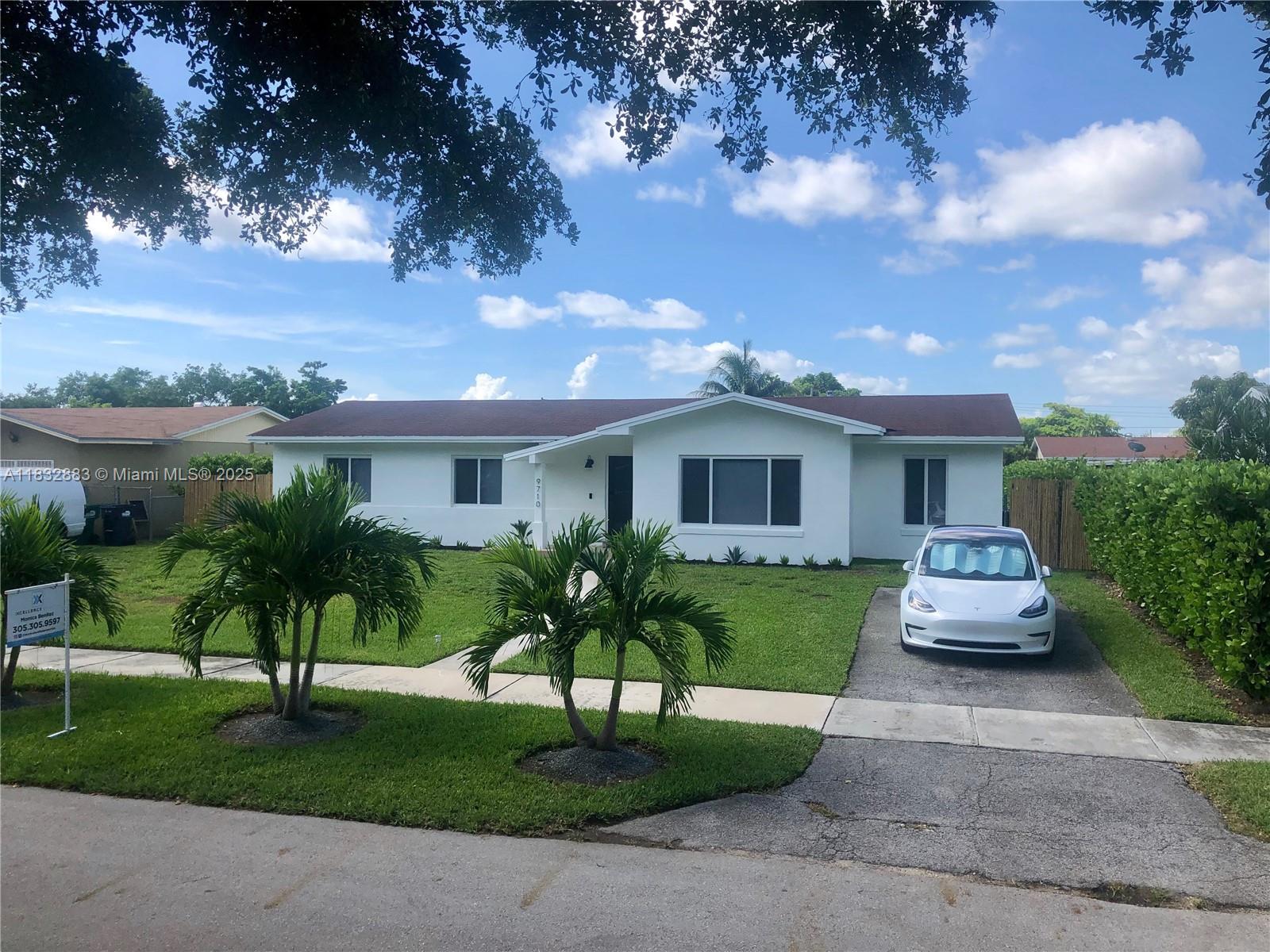 FOR RENT SINGLE FAMILY HOME. Located in Cutler Bay. Walking distance to shops, restaurants, park and schools, close to Old Cutler Road, Black Point Marina. 3 bedroom 2 bathroom, tile throughout, wood floors in bedrooms. Large yard, new kitchen with granite tops & stainless steel appliances. Full size washer/dryer included. Impact windows and doors. Plenty of parking space. No HOA. Unfurnished. Internet & alarm included. Pets will be considered. Section 8 considered.