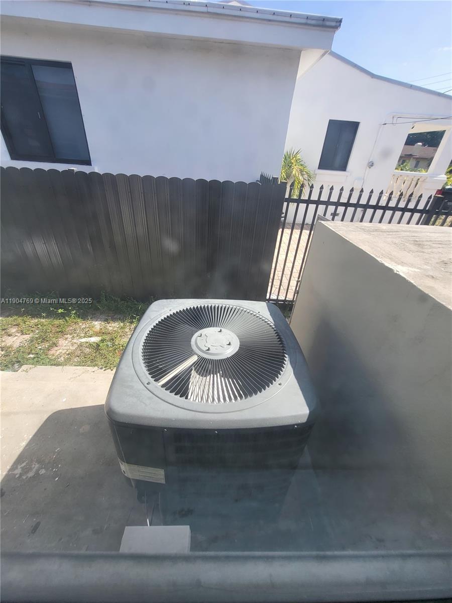 LITTLE RIVER SCH TRACK - Residential