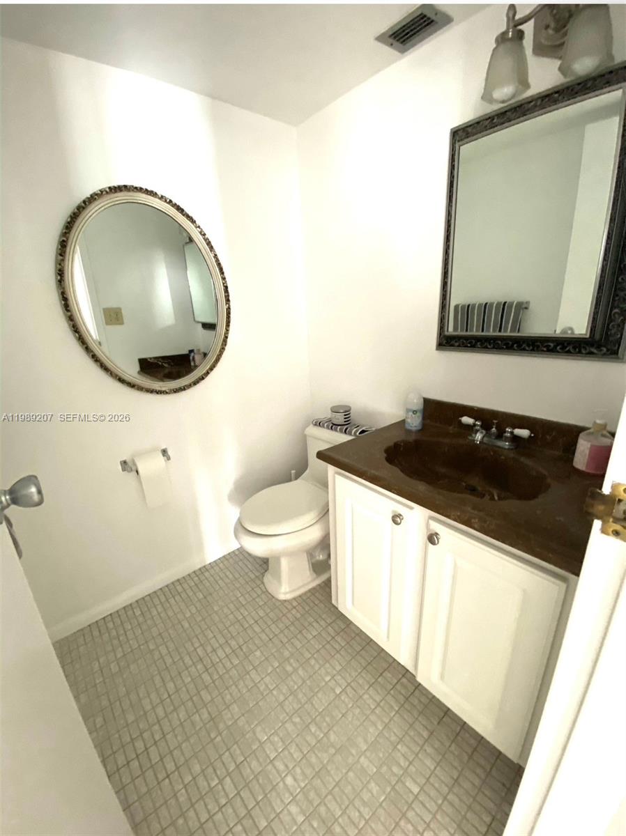 OCEANVIEW PARK CONDO - Residential