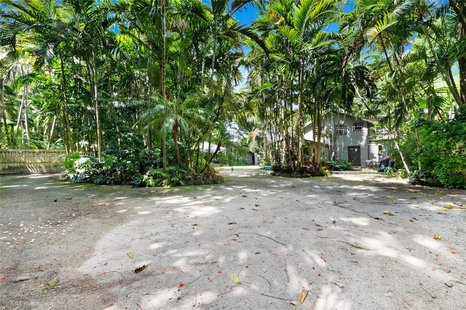 3 Residence Family Estate - Residential