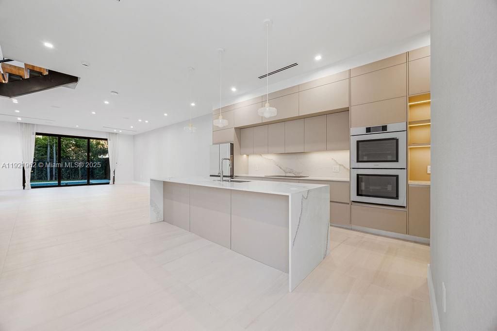 Photo of 1222 NE 13th Ave, Fort Lauderdale, FL 33304 (MLS # A11921962)