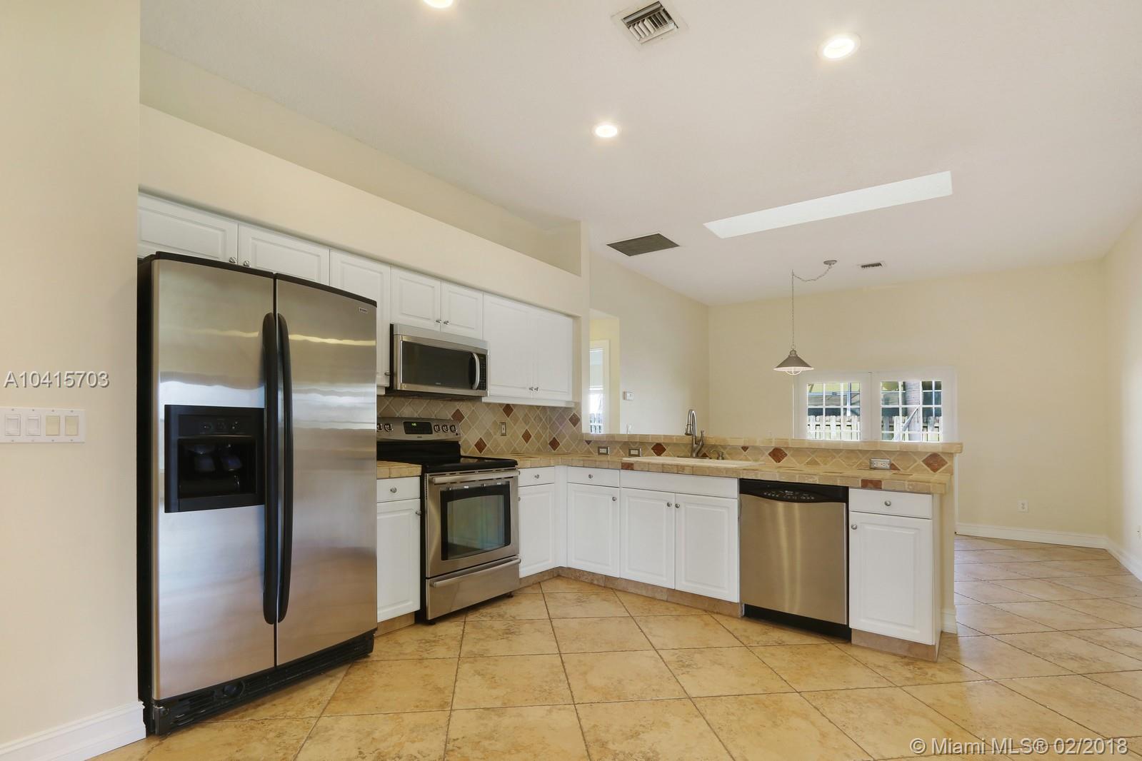 NORTH PALM BEACH HEIGHTS - Residential