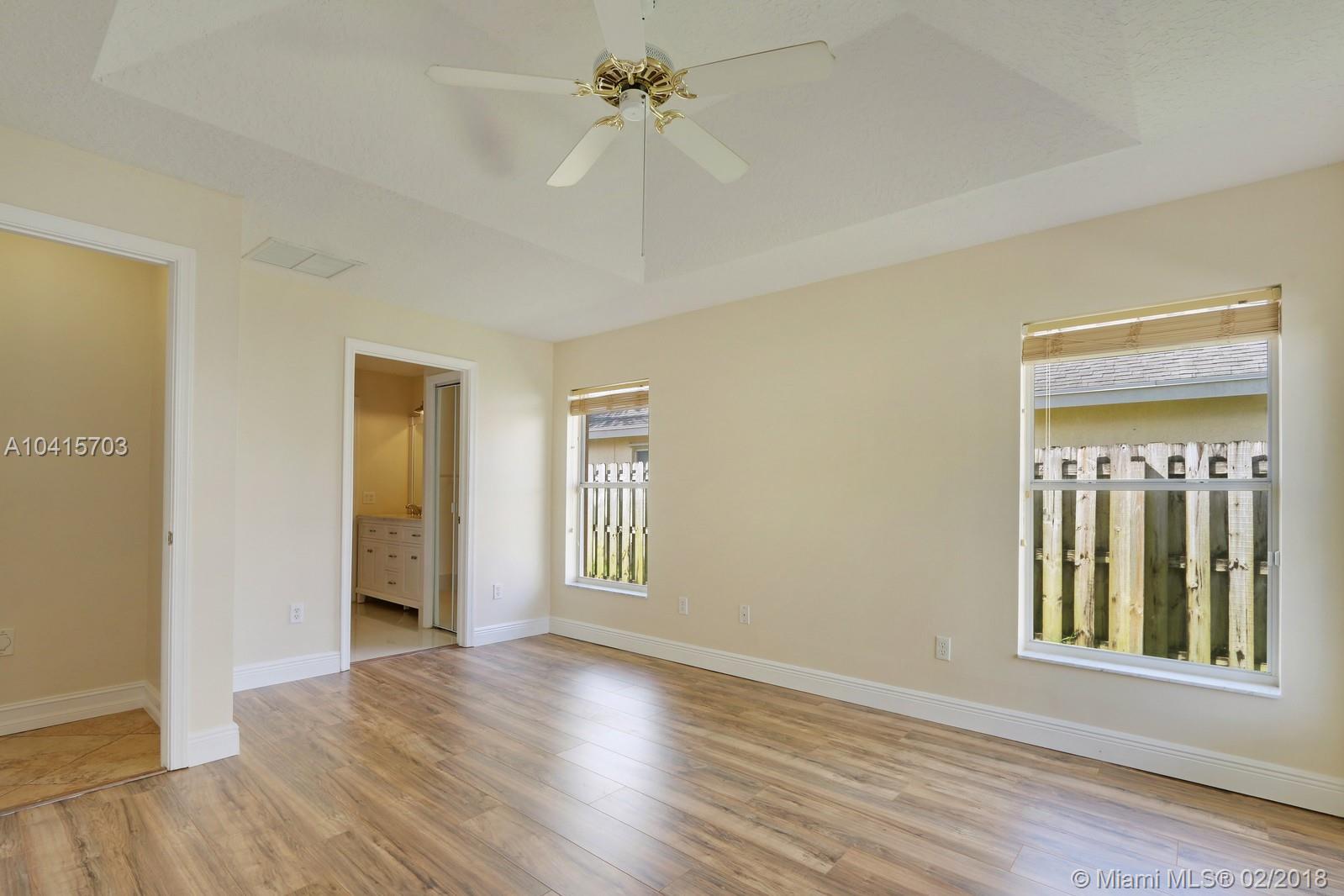 NORTH PALM BEACH HEIGHTS - Residential