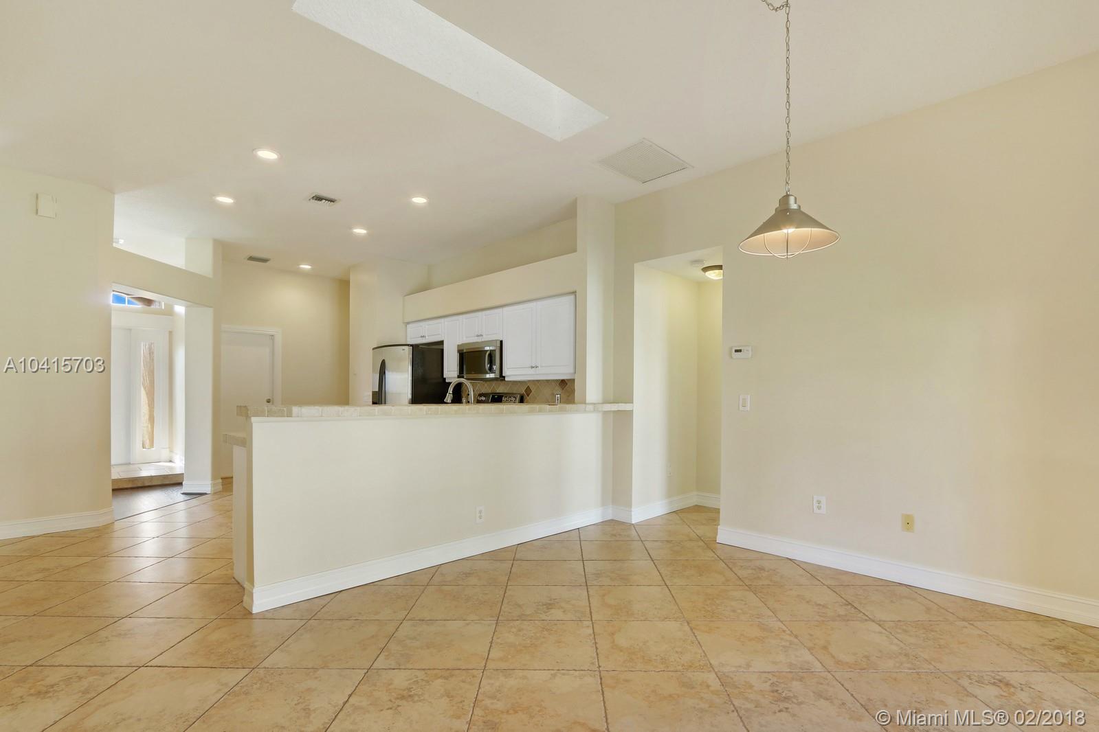 NORTH PALM BEACH HEIGHTS - Residential