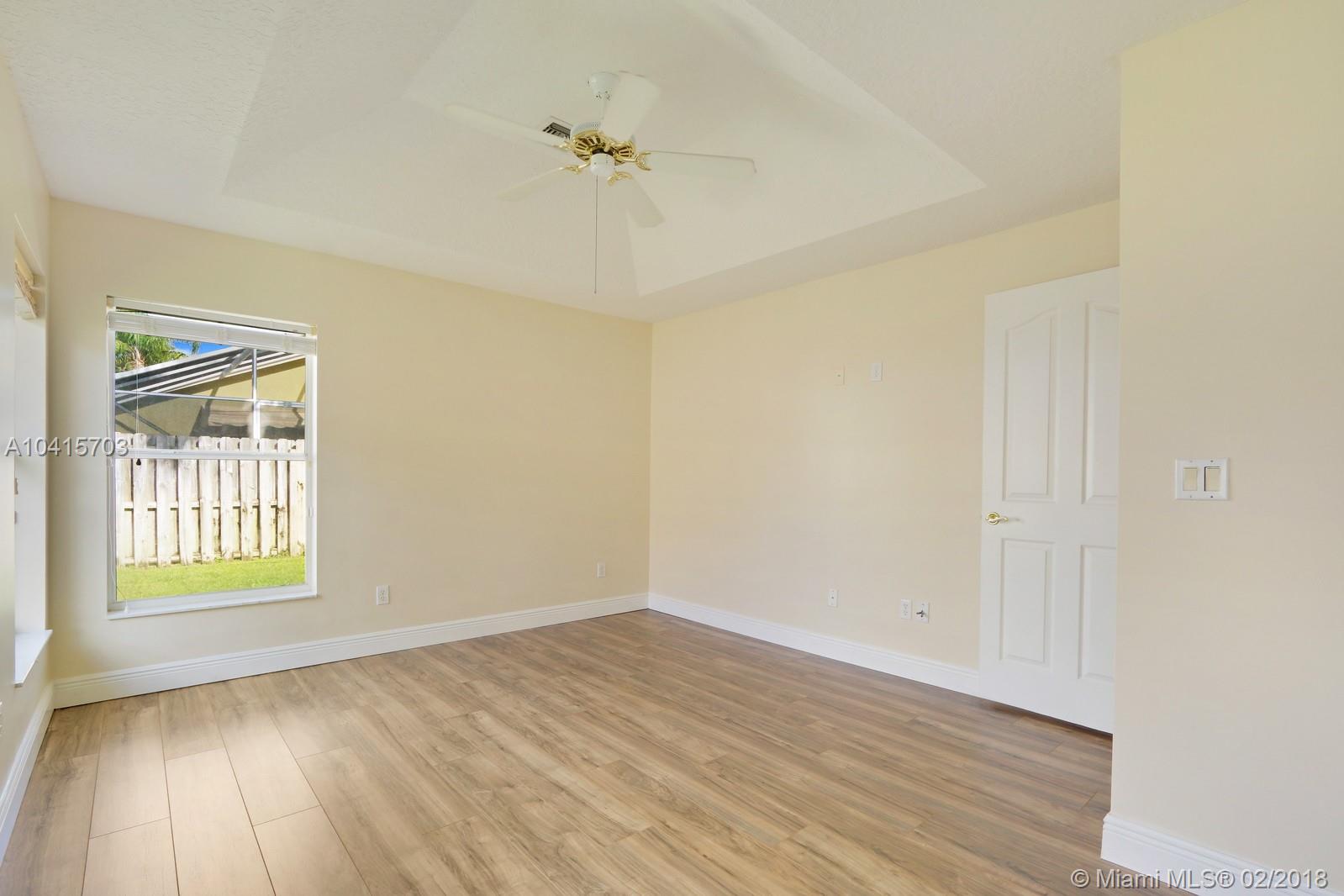 NORTH PALM BEACH HEIGHTS - Residential