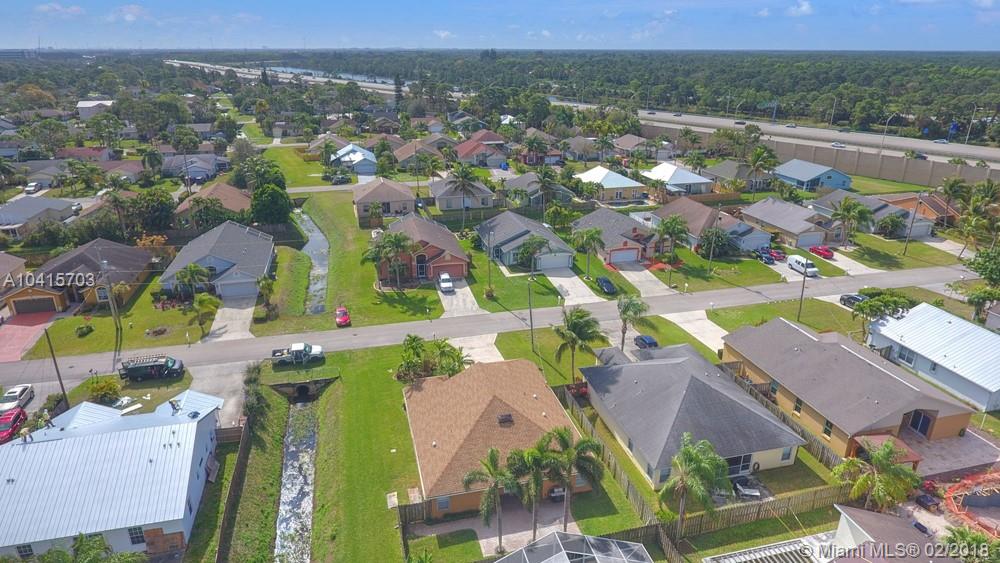 NORTH PALM BEACH HEIGHTS - Residential